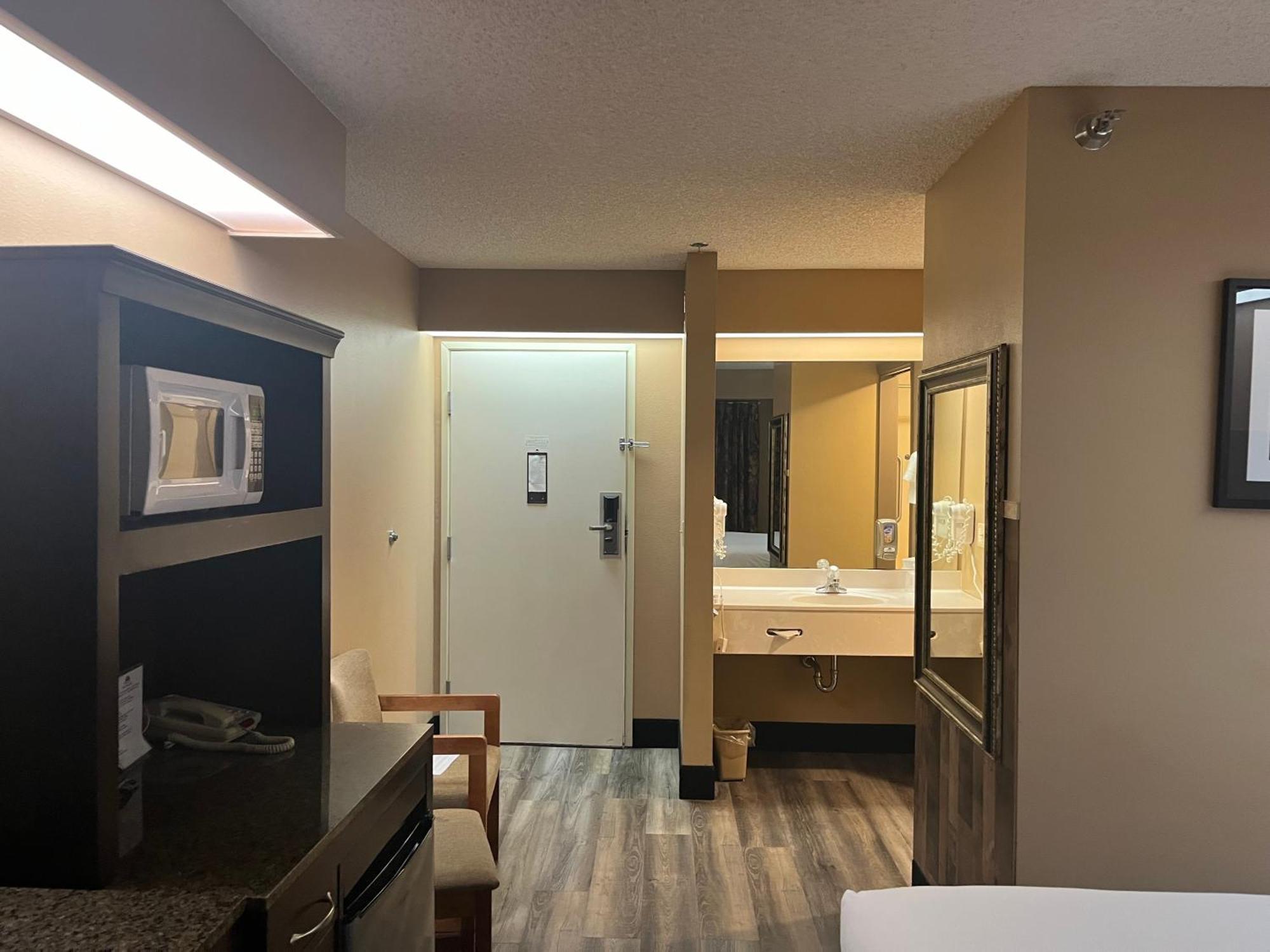 Americas Best Value Inn Kalispell Ngoại thất bức ảnh