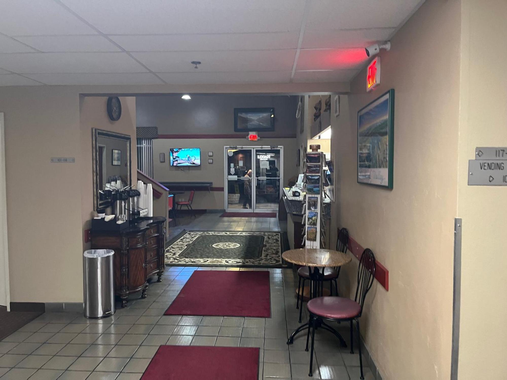 Americas Best Value Inn Kalispell Ngoại thất bức ảnh