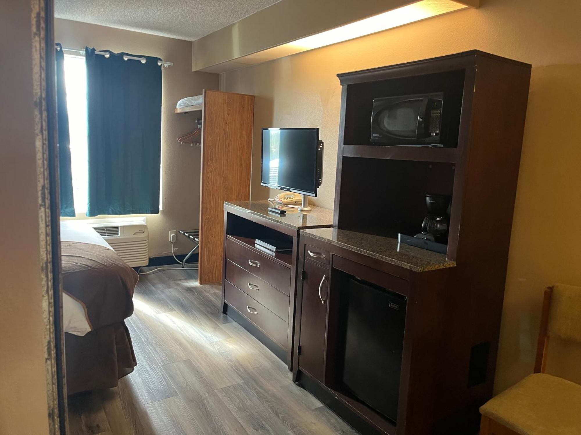 Americas Best Value Inn Kalispell Ngoại thất bức ảnh